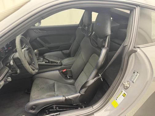 2022 Porsche 911 GT3