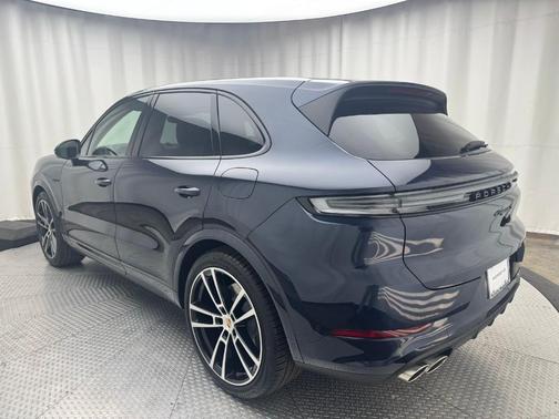 2026 Porsche Cayenne S