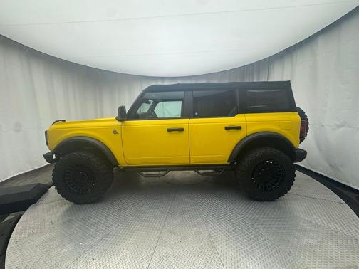 2022 Ford Bronco Black Diamond