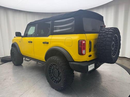 2022 Ford Bronco Black Diamond