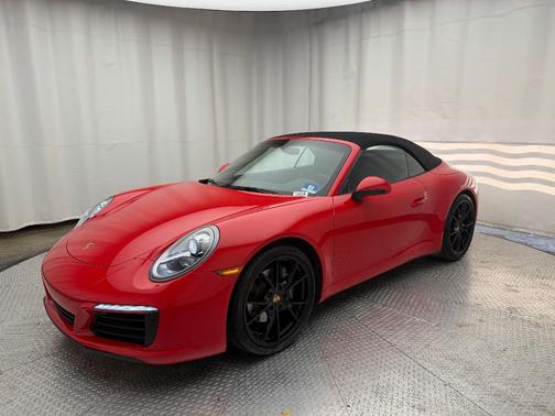 2019 Porsche 911 Carrera