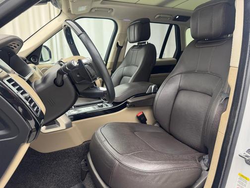 Fuji White 2022 Land Rover Range Rover HSE Westminster
