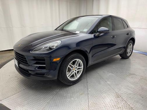 2021 Porsche Macan Base