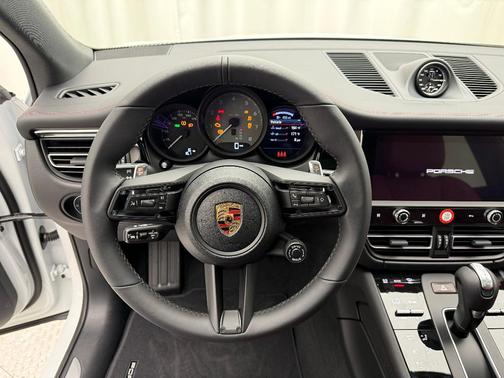 2026 Porsche Macan S