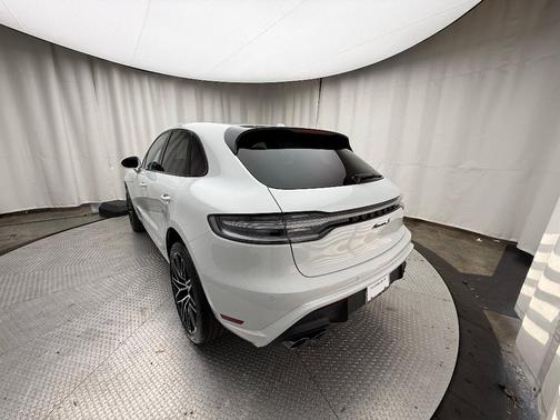 2026 Porsche Macan S