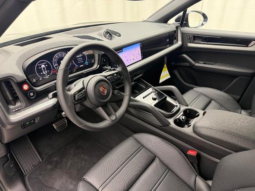 2026 Porsche Cayenne S Coupe AWD