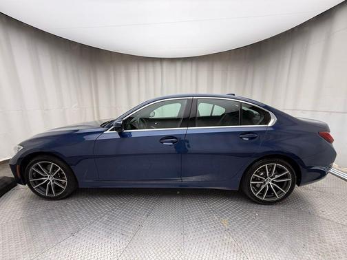 2021 BMW 330 i xDrive