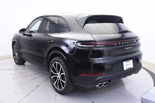 2025 Porsche Cayenne S