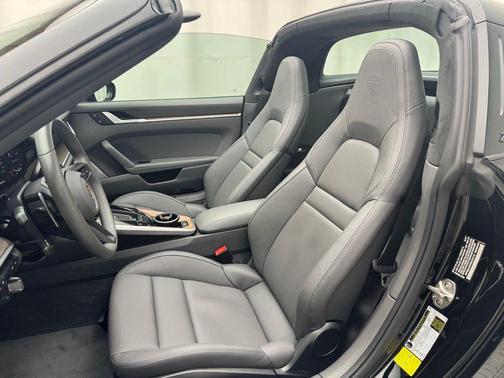 2024 Porsche 911 Targa 4