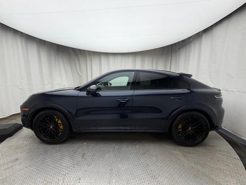 2026 Porsche Cayenne GTS