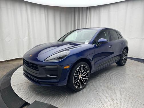 2023 Porsche Macan T