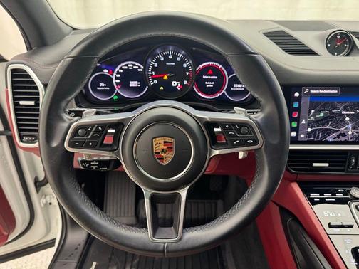2022 Porsche Cayenne