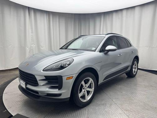 2021 Porsche Macan Base