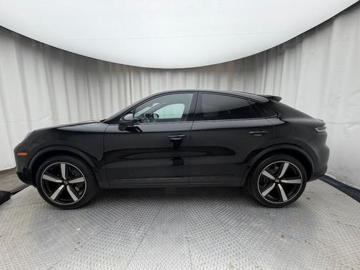 2026 Porsche Cayenne AWD