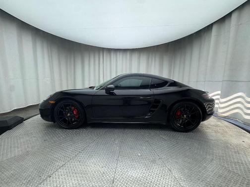 2024 Porsche 718 Cayman S