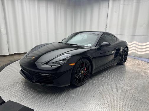 2024 Porsche 718 Cayman S
