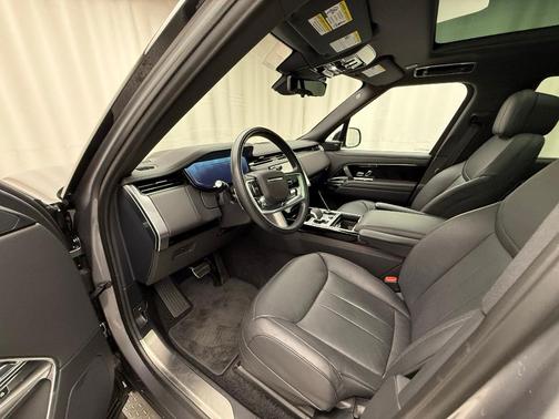 2023 Land Rover Range Rover P400 SE