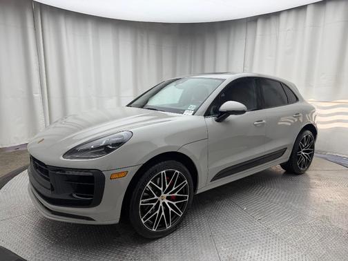2023 Porsche Macan S