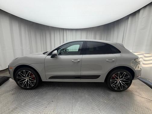 2023 Porsche Macan S