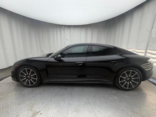 2021 Porsche Taycan Base