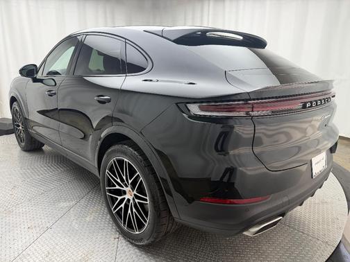 2026 Porsche Cayenne AWD