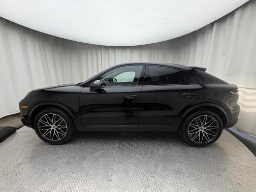 2026 Porsche Cayenne AWD