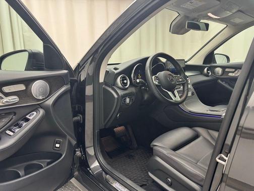 2020 Mercedes-Benz GLC 300 Base 4MATIC