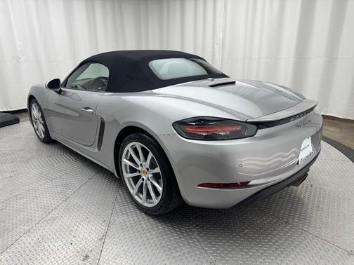 GT Silver Metallic 2017 Porsche 718 Boxster Base