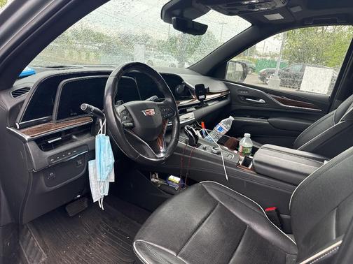 Silver Metallic 2023 Cadillac Escalade Premium Luxury
