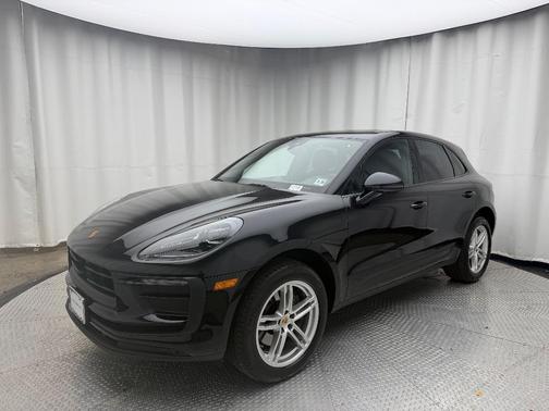 2023 Porsche Macan T