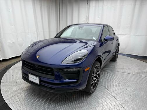 2023 Porsche Macan T