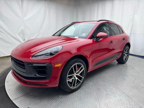 2022 Porsche Macan S