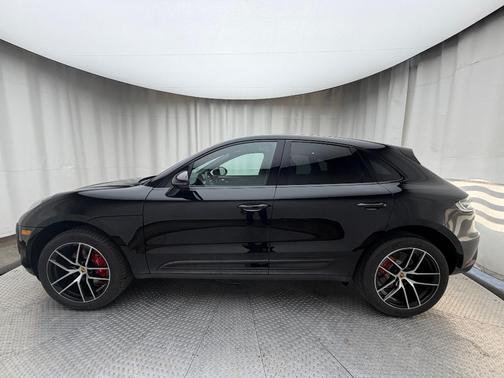 2026 Porsche Macan S