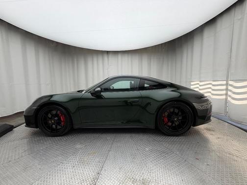 2026 Porsche 911 Carrera GTS