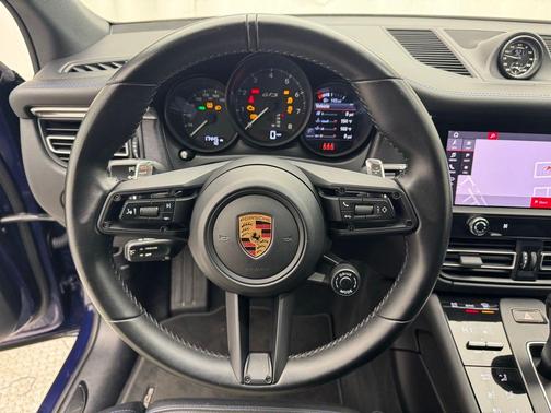 2022 Porsche Macan GTS