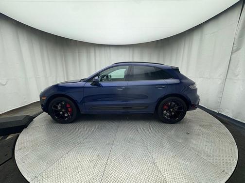 2022 Porsche Macan GTS