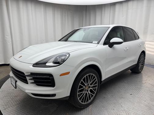 2023 Porsche Cayenne Base (Tiptronic)