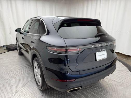 2023 Porsche Cayenne