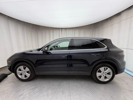 2023 Porsche Cayenne