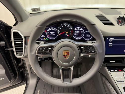 2023 Porsche Cayenne