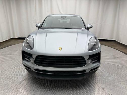 2020 Porsche Macan Base