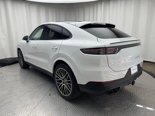 2023 Porsche Cayenne S Coupe AWD