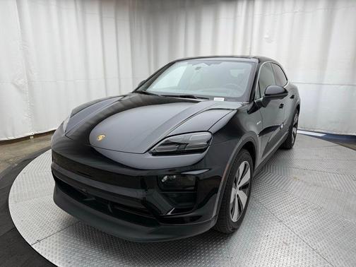 2025 Porsche Macan 4S