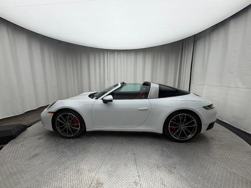 2023 Porsche 911 Targa 4S