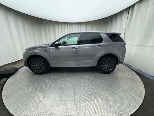 2025 Land Rover Discovery Sport S