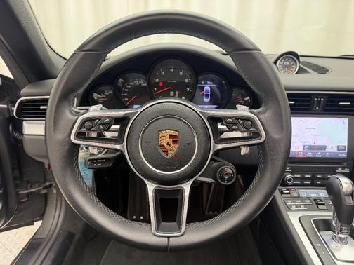 2017 Porsche 911 Carrera