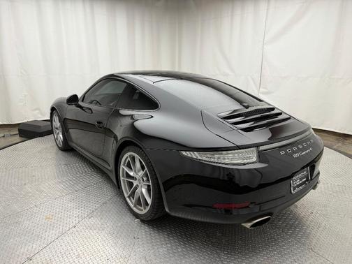 2013 Porsche 911 Carrera