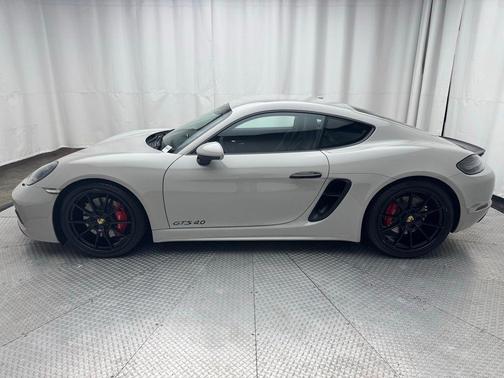 2023 Porsche 718 Cayman GTS 4.0