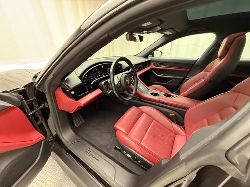 2023 Porsche Taycan Base
