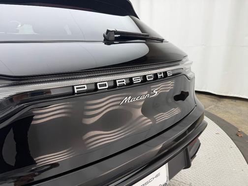 2026 Porsche Macan S